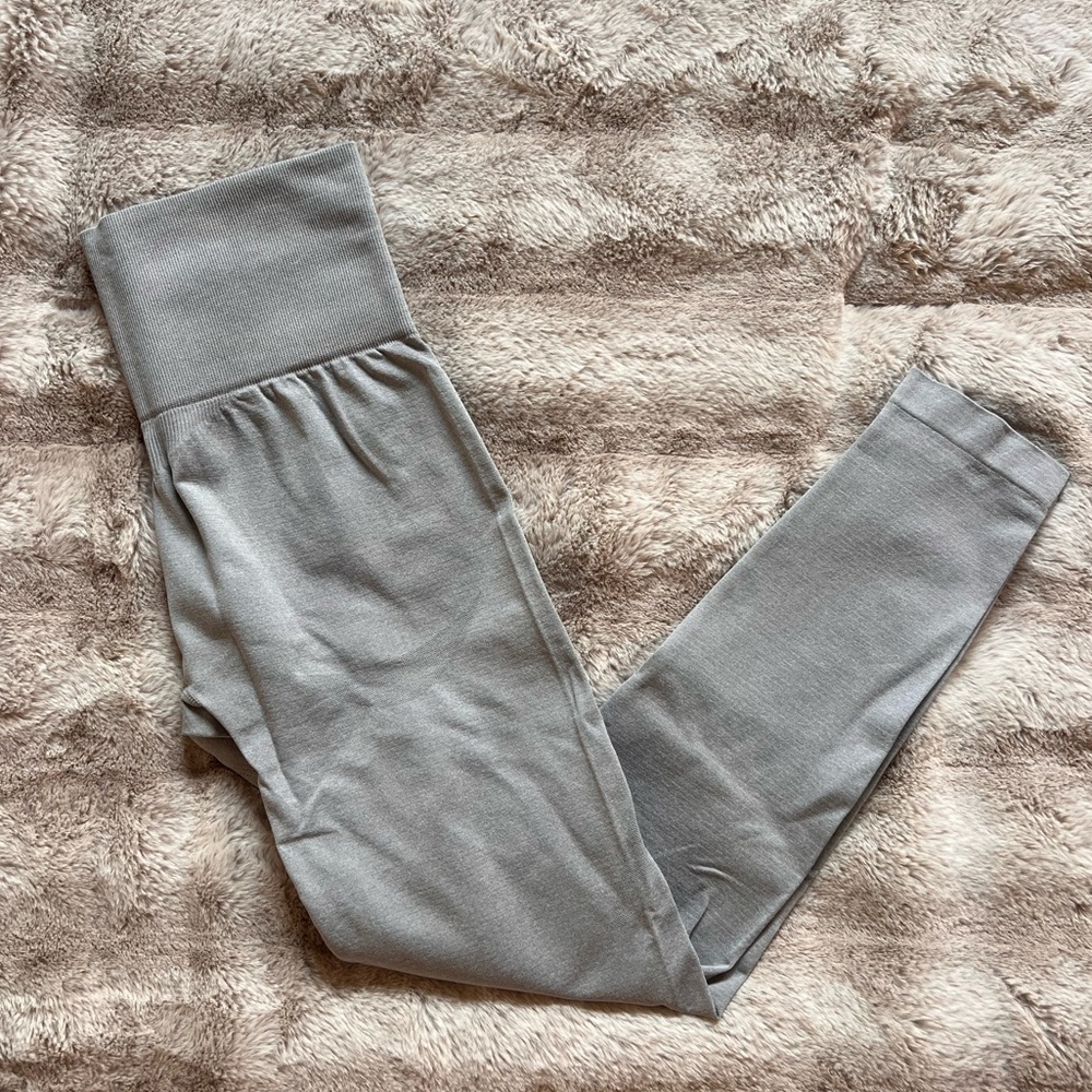 Grey Amazon workout leggings